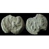 Théodore. Sceau byzantin en plomb (Ø 17/22 mm, 7,85 g). VIᵉ–VIIᵉ siècle.