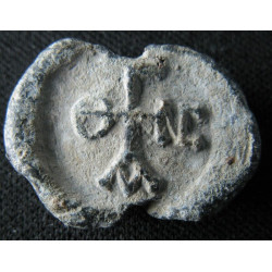 Agathanassa. Sceau byzantin en plomb (Ø 21 mm, 7,00 g). VIᵉ / VIIᵉ siècle
