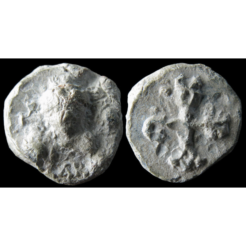 Isaakios. Sceau byzantin en plomb (Ø 13 mm, 3,84 g). VIe siècle.