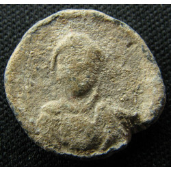 Kottanos. Tessère byzantine en plomb (Ø 15 mm, 3,47 g). VIᵉ siècle.
