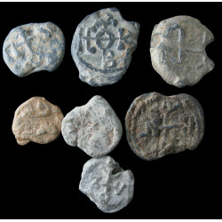 Lot de 5 sceaux byzantins et 2 islamiques en plomb - Périodes et types variés