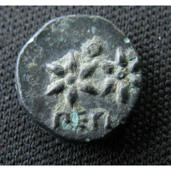 Mysie, Pergame – Bronze AE – Tête d'Athéna / Deux étoiles – SNG Paris 158