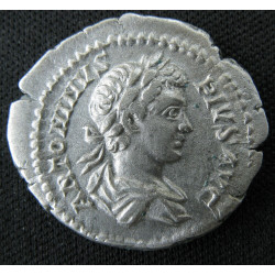 Caracalla – Denier frappé à Rome – LIBERALITAS AVGG V – RIC IV.1, 136b
