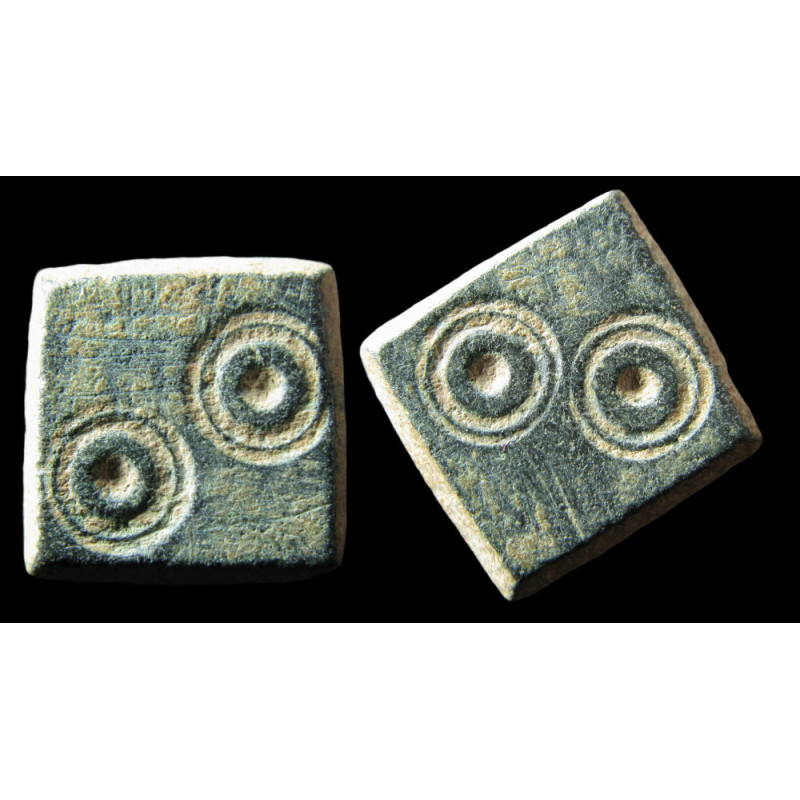 Poids monétaire islamique de 2 dirhams à « yeux d'oiseau », époque médiévale (Xe-XIIIe siècle)
