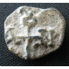 Jean. Sceau byzantin en plomb (Ø 15 mm, 3,18 g). VIᵉ–VIIᵉ siècle.