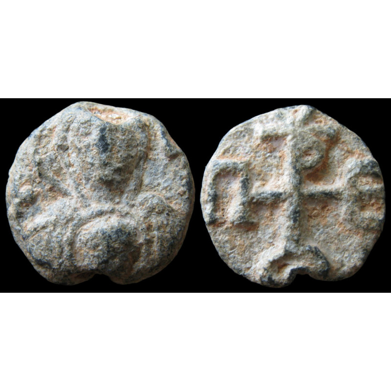 Pierre. Sceau byzantin en plomb (Ø 15 mm, 4,21 g). VIᵉ–VIIᵉ siècle.