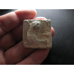 Poids en plomb grec d'un quart de mine | Lysimachéia, Thrace | Lion bondissant | IIIe–IIe s. av. J.-C.