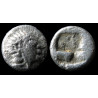 Kolophon (Ionie) – Hémiobole – Tête d'Apollon archaïque – v. 530/525–500 av. J.-C.