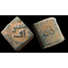 Poids monétaire islamique de ½ dirham — brique à légende arabe (IXe–XIIIe siècle)