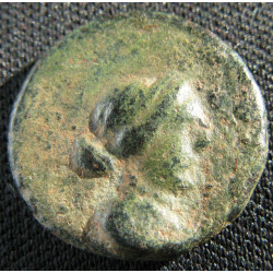 Laodicée du Lycos – Bronze hellénistique – Aphrodite à la colombe – BMC 29f