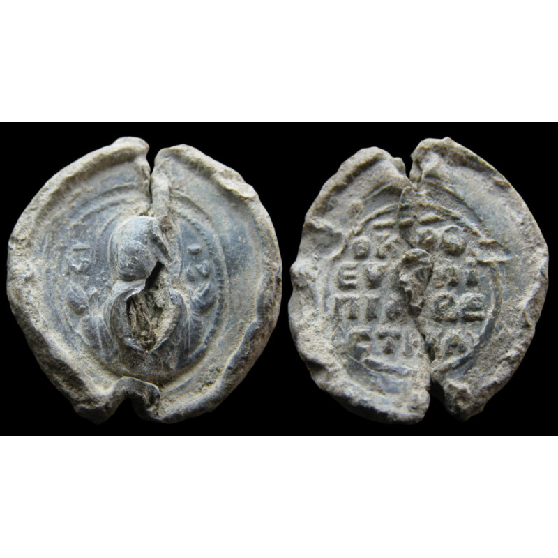 Euprépia, vestiaritissa (?). Sceau byzantin en plomb (Ø 18,70 mm, 6,70 g). XIᵉ-XIIᵉ siècle.XIᵉ-XIIᵉ siècle.