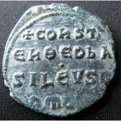 Constantin VII – Follis frappé à Constantinople – Sear 1761